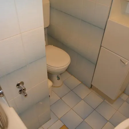 公寓 With Parking Space Supetar, Brac - 13180 苏佩塔尔