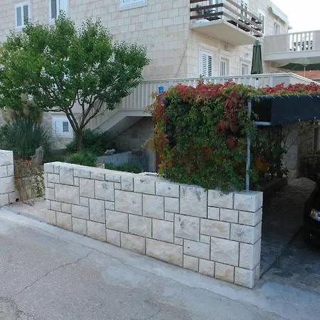 With A Parking Space Supetar, Brac - 13180 Apartment Supetar