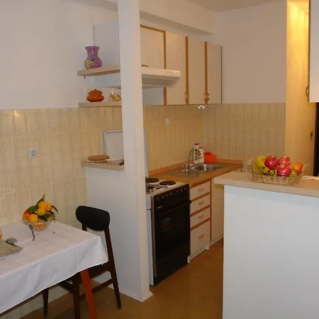 With A Parking Space Supetar, Brac - 13180 Apartment Supetar