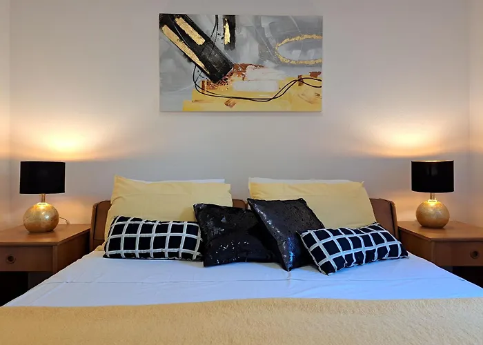 With Parking Space Supetar, Brac - 13180 * San Pietro di Brazza